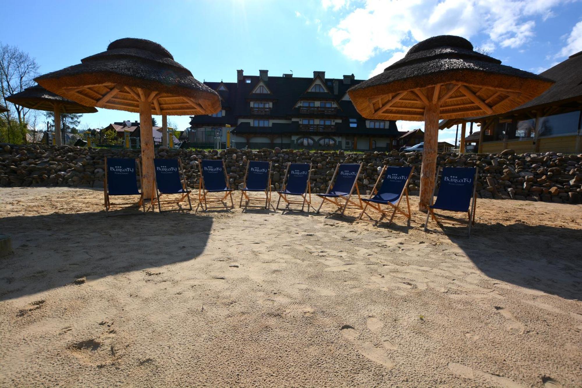 Hotel Burkaty Бялка-Татшаньска Экстерьер фото