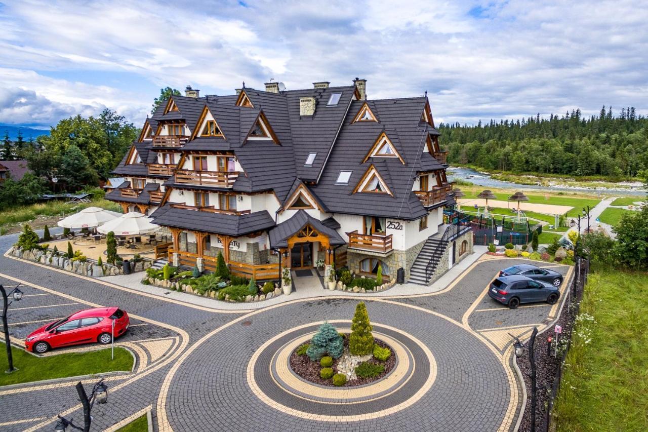 Hotel Burkaty Бялка-Татшаньска Экстерьер фото